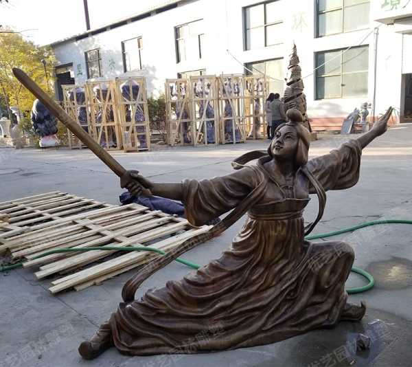盛唐舞劍第一人——公孫大娘，銅人物雕塑